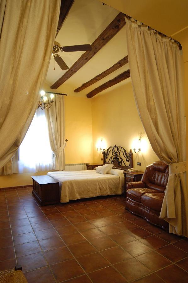 Hotel Spa Don Inigo De Aragon Las Cuevas de Cañart Room photo