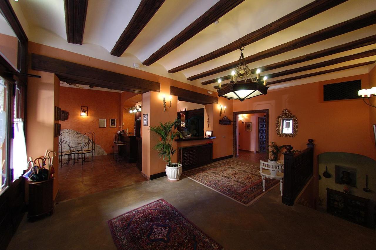 Hotel Spa Don Inigo De Aragon Las Cuevas de Cañart Exterior photo
